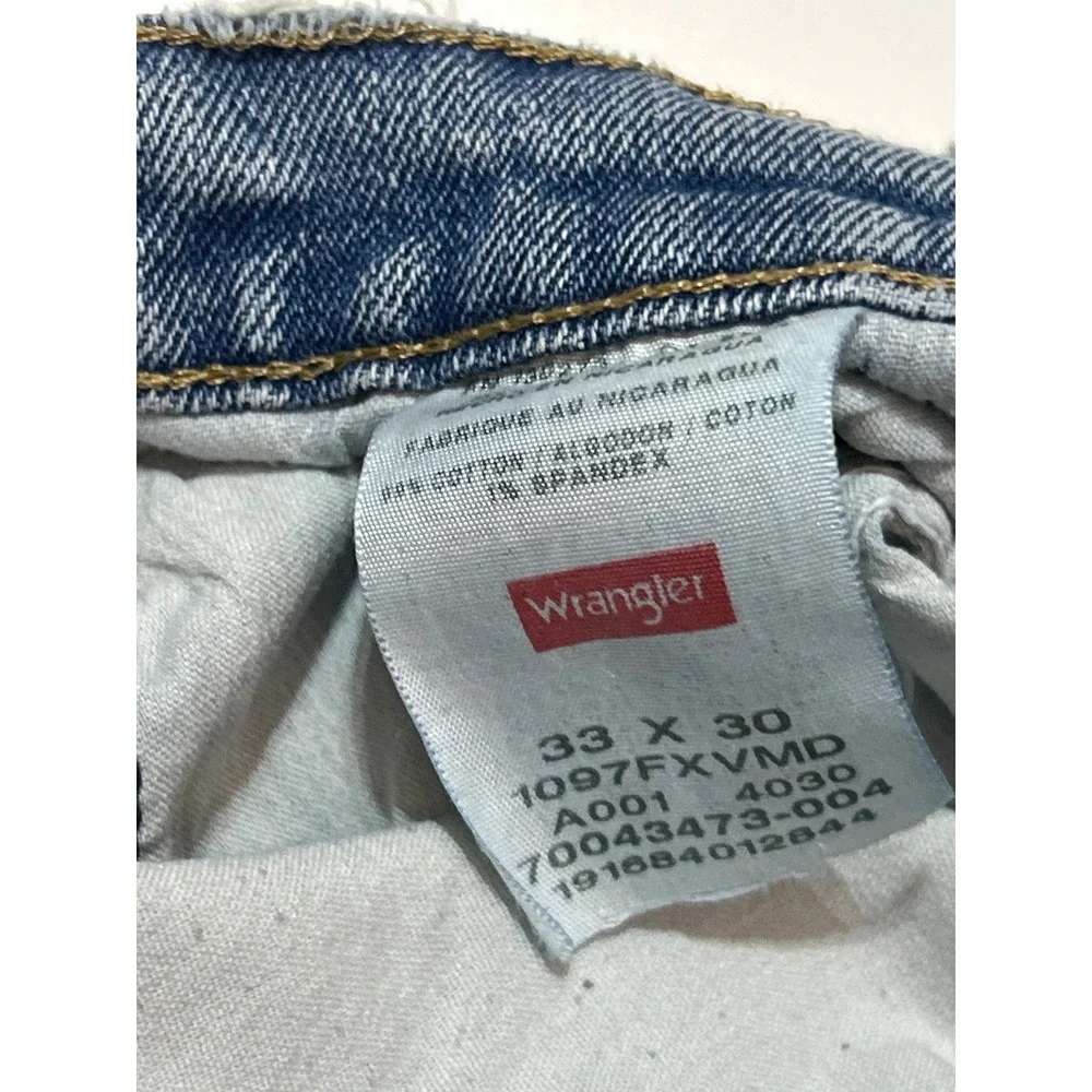 Wrangler Jeans Mens 33x30 Distressed Denim Blue Cotton Blend‎